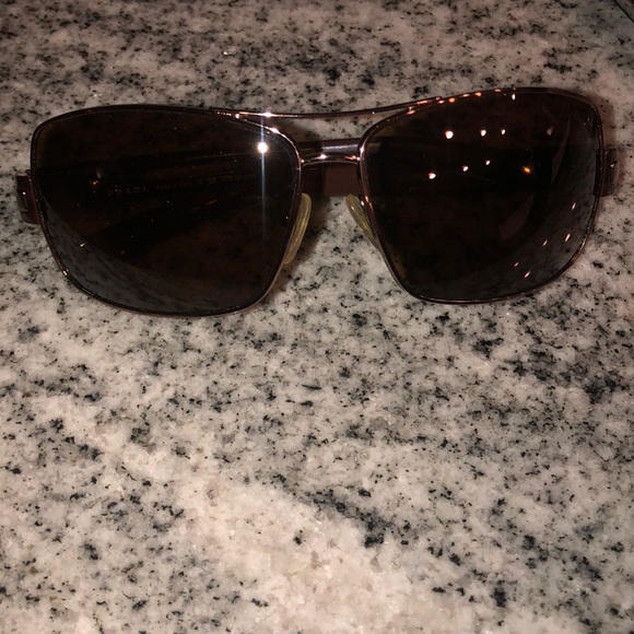 Prada Men’s Sunglasses. SPR 541 - Picture 3 of 6
